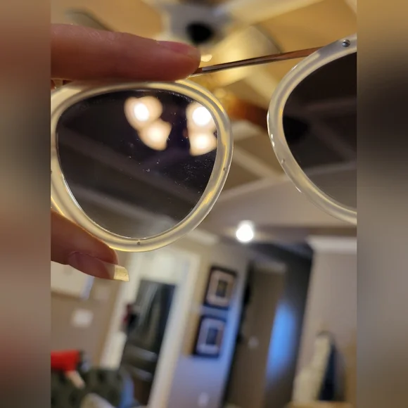 Tiffany & Company TF4147 Modified Aviator Sunglasses NA # 430 - Picture 14 of 17